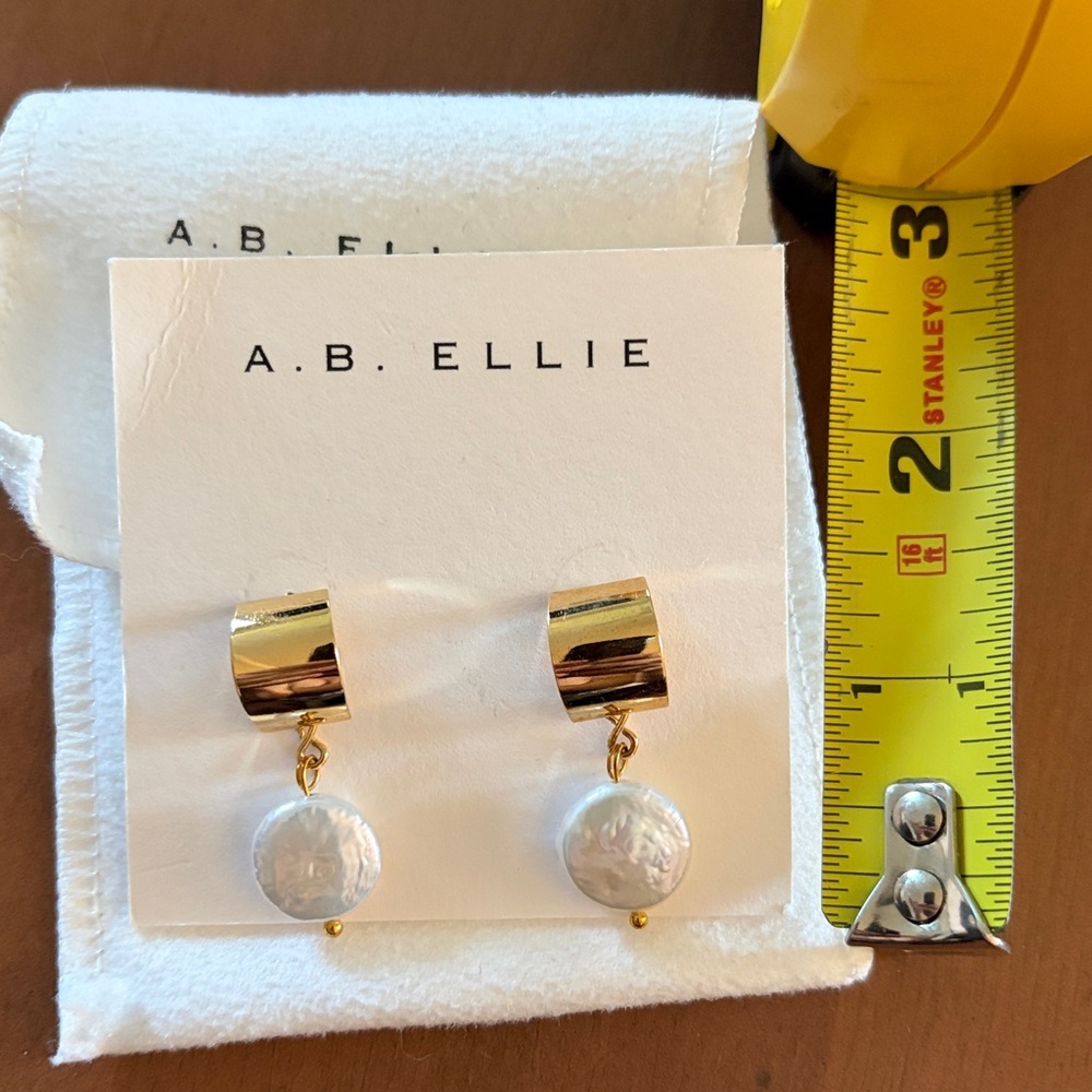 A.B. Ellie mini pearl drops - Picture 3 of 3
